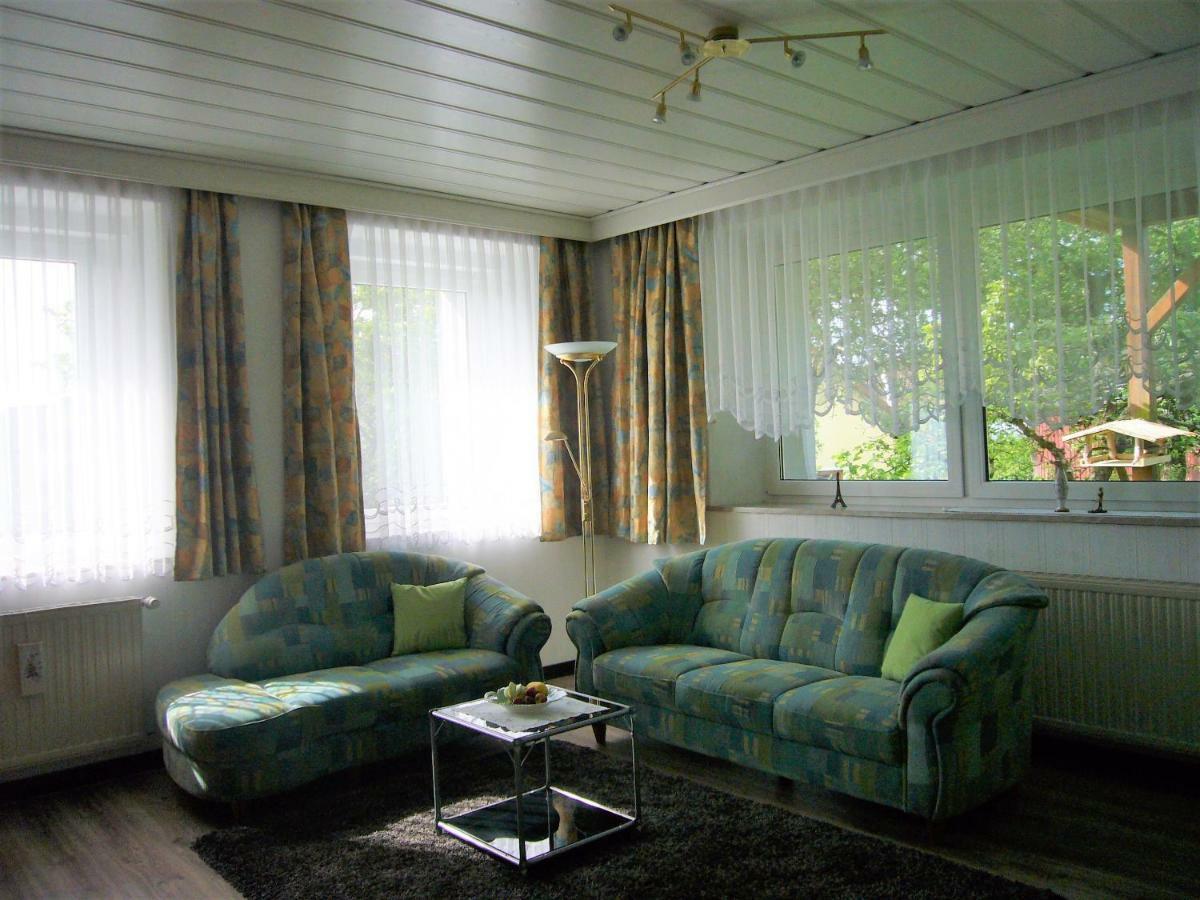 Ferienwohnung im alten Schulhaus - keine Monteure Plech Exterior foto